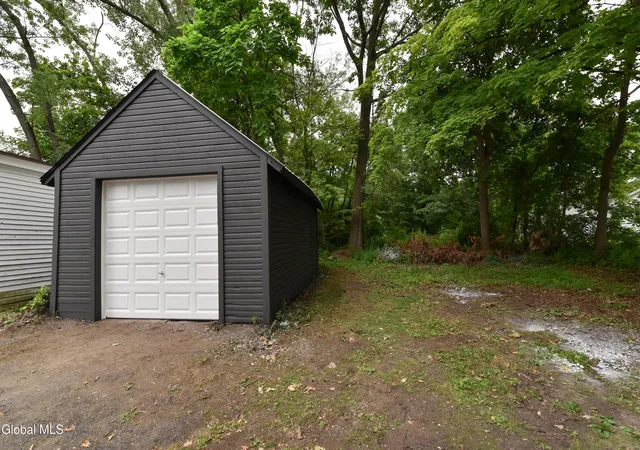 35th image of 141 Sanford St, Glens Falls, NY 12801 | MLS# 202622000