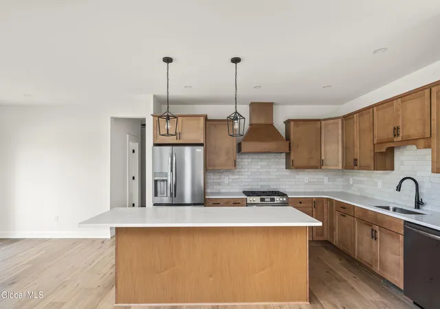 Photo 3 of Single family home for sale at 2502 River Rd, Schenectady, NY 12309 | MLS# 202622113 | Listing updated on 2026-07-20