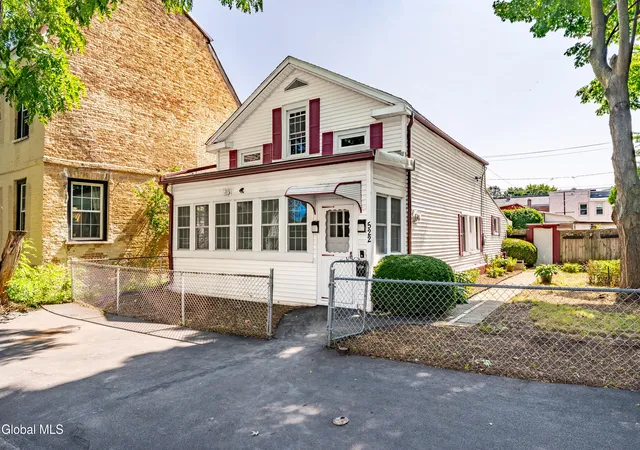 Photo 3 of Single family home for sale at 522 1st Avenue, Troy, NY 12182 | MLS# 202622463 | Listing updated on 2026-09-08