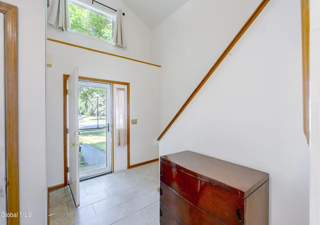 4th image of 14 Tompion Ln, Saratoga Springs, NY 12866 | MLS# 202622578