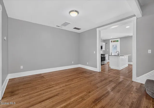 5th image of 164 Lark St, Albany, NY 12210 | MLS# 202622461