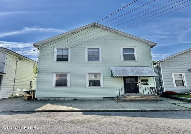 Photo 2 of Sale Pending at 41 Paine St, Troy, NY 12183 | MLS# 202622152 | Listing updated on 2026-09-18