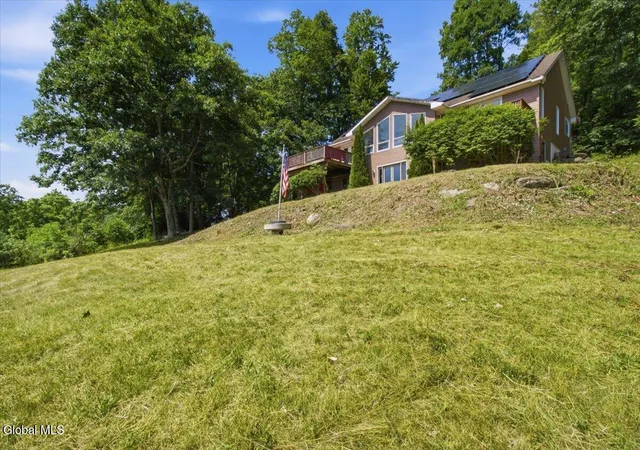 Photo 3 of Single family home for sale at 268 Fox Holw Rd, Petersburg, NY 12138 | MLS# 202622140 | Listing updated on 2026-09-18