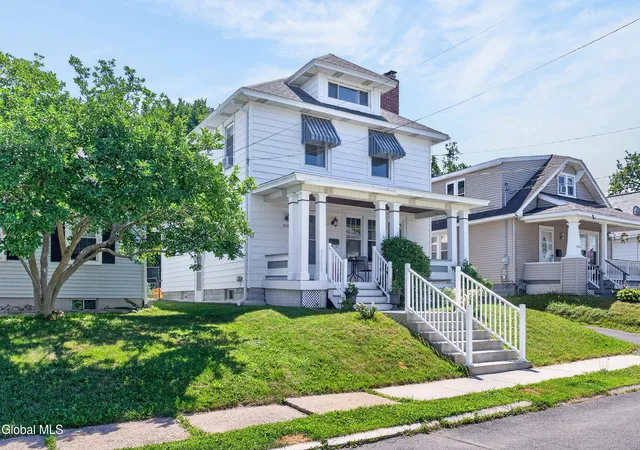 Photo 1 of Sale Pending at 1068 Lexington Ave, Schenectady, NY 12309 | MLS# 202622442 | Listing updated on 2026-08-06