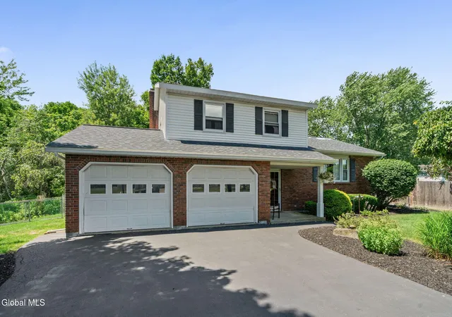 Photo 1 of Sale Pending at 10 Schlensker Dr, Schenectady, NY 12302 | MLS# 202622237 | Listing updated on 2026-07-29
