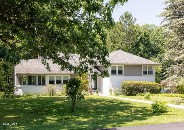Photo 3 of Single family home for sale at 1241 Ruffner Rd, Schenectady, NY 12309 | MLS# 202622192 | Listing updated on 2026-08-24