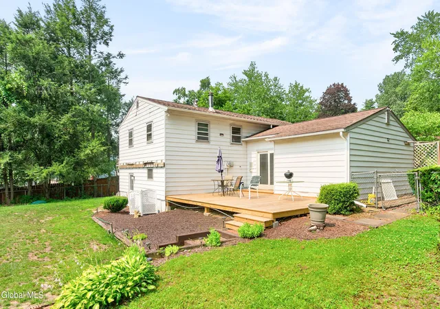 Single family home for sale at 28 Tamarack Ln, East Greenbush, NY 12061 | MLS# 202622368