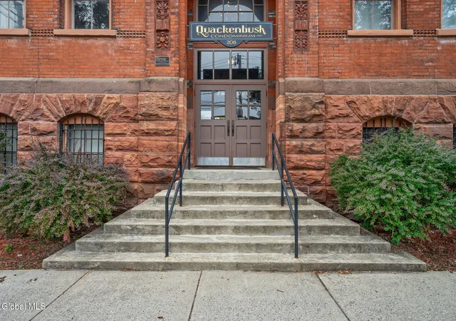 1st image of 206 N Pearl St #APT 204, Albany, NY 12207 | MLS# 202622220