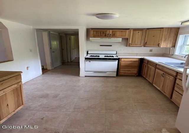 Photo 2 of Single family home for sale at 352 Stone Brg Rd, Cornwallville, NY 12418 | MLS# 202622215 | Listing updated on 2026-08-30