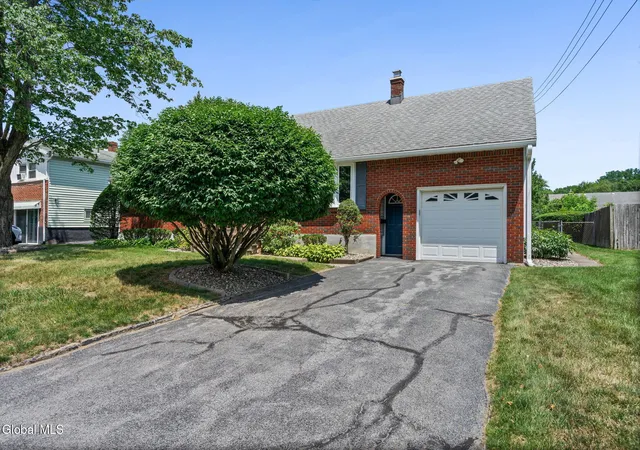Photo 2 of Sale Pending at 3317 Maryvale Dr, Schenectady, NY 12304 | MLS# 202622406 | Listing updated on 2026-07-30