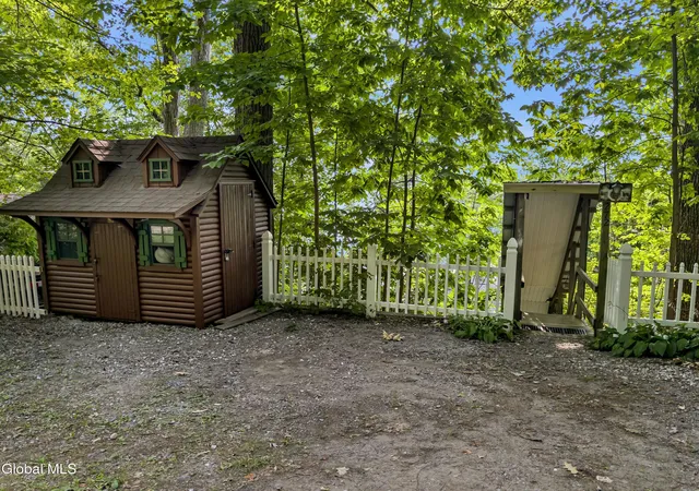 27th image of 272 Glen Lake Rd, Lake George, NY 12845 | MLS# 202622506