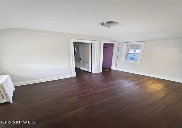 Photo 4 of Single family home for sale at 18 Fairfield Ave, Albany, NY 12205 | MLS# 202622922 | Listing updated on 2026-08-14