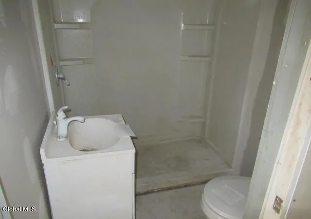 Photo 3 of Single family home for sale at 2326 Broadway, Watervliet, NY 12189 | MLS# 202622930 | Listing updated on 2026-09-10