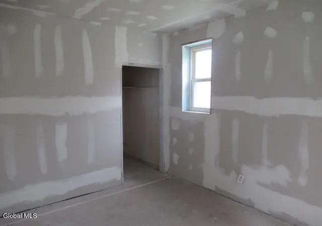Photo 4 of Single family home for sale at 2326 Broadway, Watervliet, NY 12189 | MLS# 202622930 | Listing updated on 2026-09-10