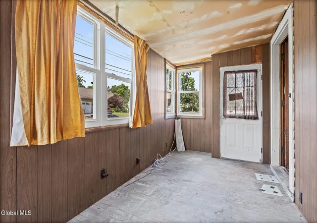 Photo 3 of Sale Pending at 126 Daniels Ave, Schenectady, NY 12304 | MLS# 202622468 | Listing updated on 2026-09-09