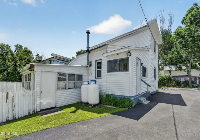 Photo 4 of Single family home for sale at 11 Mill St, Worcester, NY 12197 | MLS# 202622592 | Listing updated on 2026-10-10