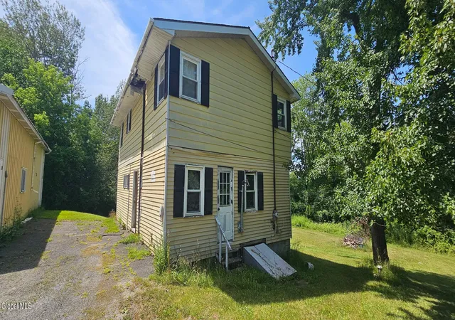 Photo 3 of Sale Pending at 50 Lenox Rd, Nassau, NY 12123 | MLS# 202622459 | Listing updated on 2026-08-17
