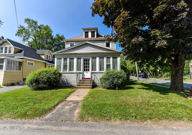 Photo 1 of Sale Pending at 3058 Albany St, Schenectady, NY 12304 | MLS# 202622540 | Listing updated on 2026-08-17