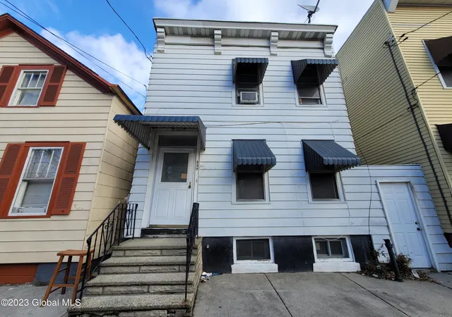 Photo 1 of Sale Pending at 559 1st Street, Albany, NY 12206 | MLS# 202622363 | Listing updated on 2026-08-24