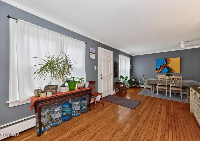 Photo 4 of Sale Pending at 806 Curry Rd, Schenectady, NY 12306 | MLS# 202623188 | Listing updated on 2026-08-15