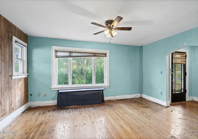 Photo 4 of Sale Pending at 418 Charles St, Schenectady, NY 12302 | MLS# 202622444 | Listing updated on 2026-09-09