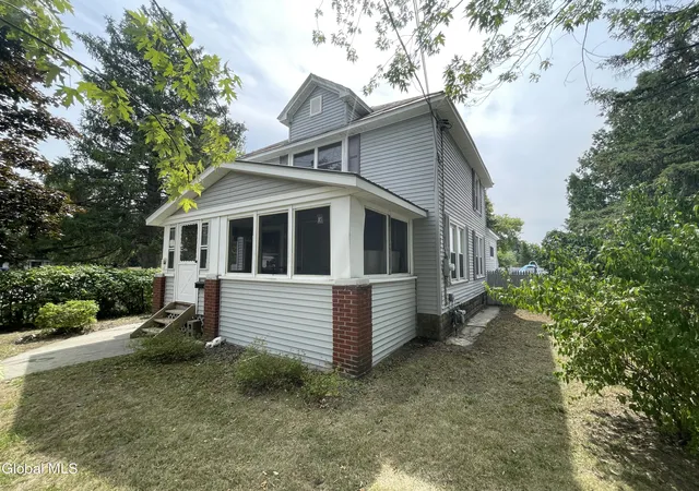 2nd image of 14 Ferry Blvd, South Glens Falls, NY 12803 | MLS# 202622633