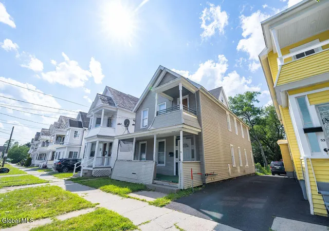 2nd image of 49 Mcclellan St, Schenectady, NY 12304 | MLS# 202622557