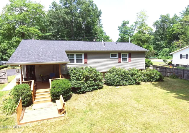 Photo 3 of Sale Pending at 132 Hutchins Rd, Ballston Spa, NY 12020 | MLS# 202622481 | Listing updated on 2026-08-03