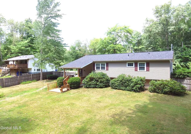 Photo 4 of Sale Pending at 132 Hutchins Rd, Ballston Spa, NY 12020 | MLS# 202622481 | Listing updated on 2026-08-03
