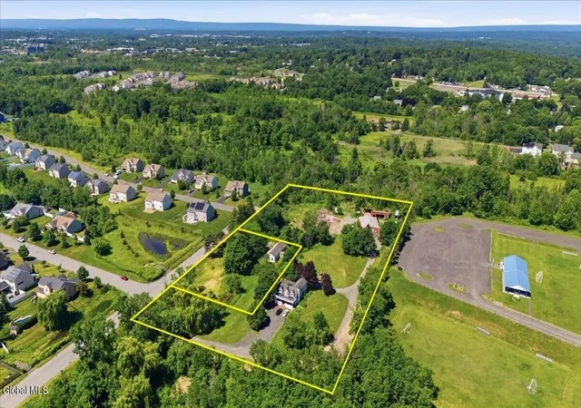 23rd image of 454 456 Vliet St, Cohoes, NY 12047 | MLS# 202622428