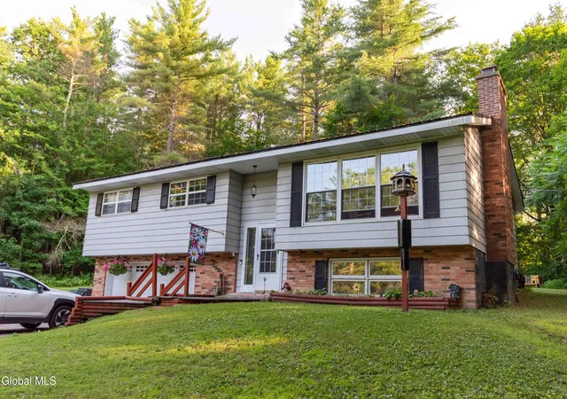 1st image of 1056 New York 334, Fonda, NY 12068 | MLS# 202622493