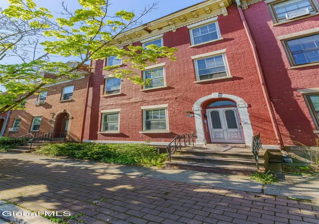 Photo 1 of Sale Pending at 90 Madison Ave, Albany, NY 12202 | MLS# 202622792 | Listing updated on 2026-08-23