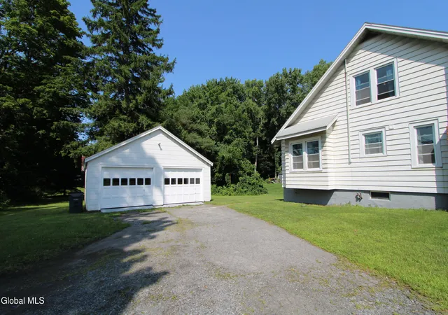 2nd image of 1534 Columbia Turnpike, Castleton On Hudson, NY 12033 | MLS# 202622652