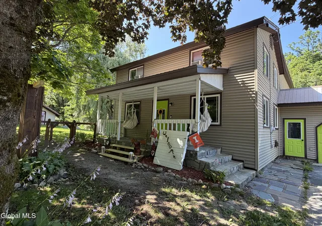 Photo 2 of Single family home for sale at 24 Lakeview Ave, Moriah, NY 12960 | MLS# 202622489 | Listing updated on 2026-08-26