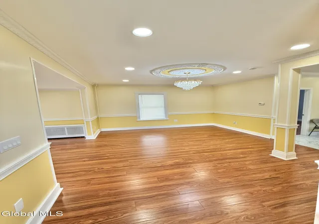Photo 4 of Single family home for sale at 822 Sargent Pl, Schenectady, NY 12303 | MLS# 202622511 | Listing updated on 2026-08-07