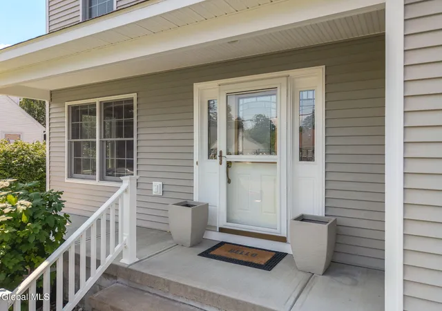 Photo 3 of Sale Pending at 25b Terry Ave, Schenectady, NY 12303 | MLS# 202622485 | Listing updated on 2026-08-01