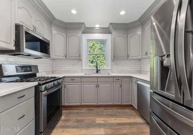 2nd image of 16 Gladwish Ave, Albany, NY 12203 | MLS# 202624225