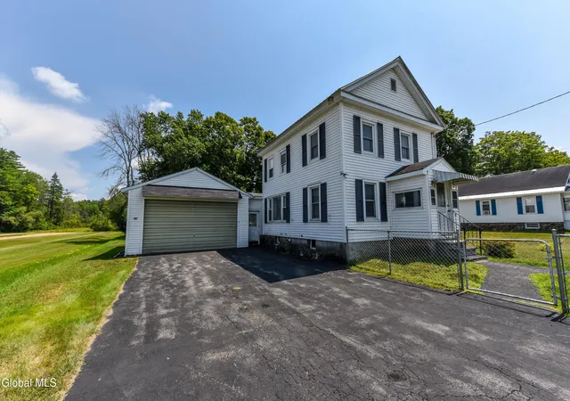2nd image of 20 Thompson St, Broadalbin, NY 12025 | MLS# 202622824