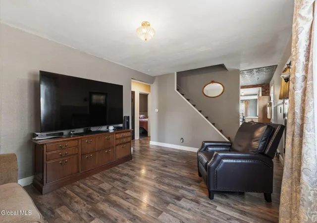 Photo 3 of Sale Pending at 1080 Alheim Dr, Schenectady, NY 12303 | MLS# 202622677 | Listing updated on 2026-08-02