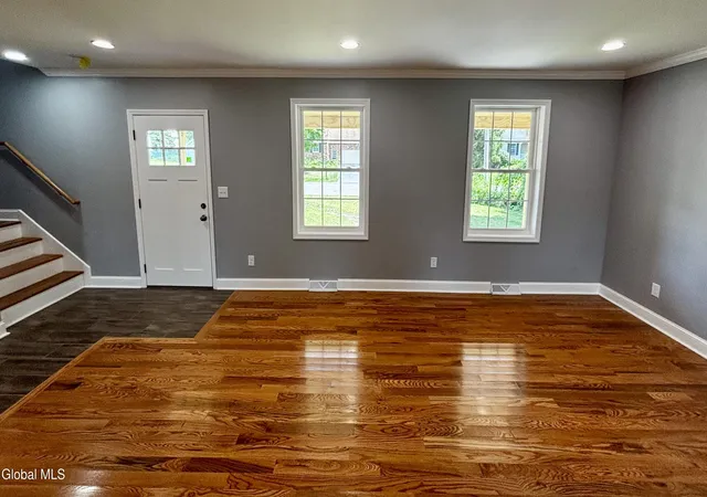 5th image of 2523 Grandview Ave, Schenectady, NY 12309 | MLS# 202622509