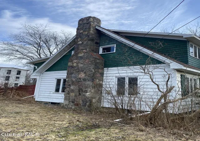 4th image of 2423 State Hwy 67, Johnstown, NY 12095 | MLS# 202622525