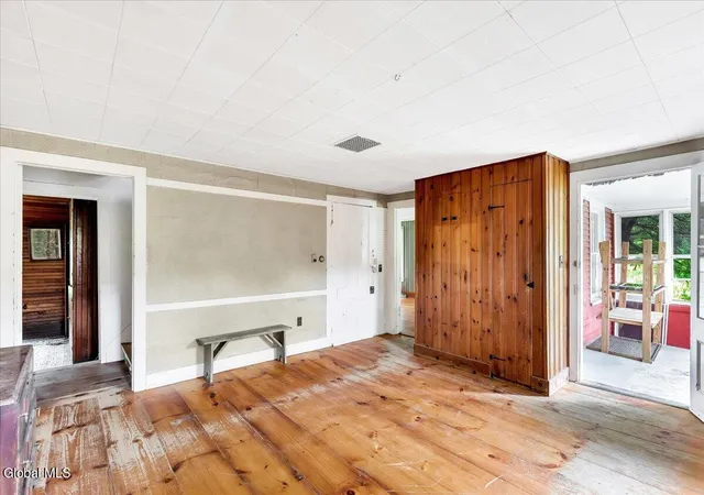 Photo 4 of Sale Pending at 104 Dutch Church Rd, Petersburg, NY 12138 | MLS# 202623041 | Listing updated on 2026-08-20