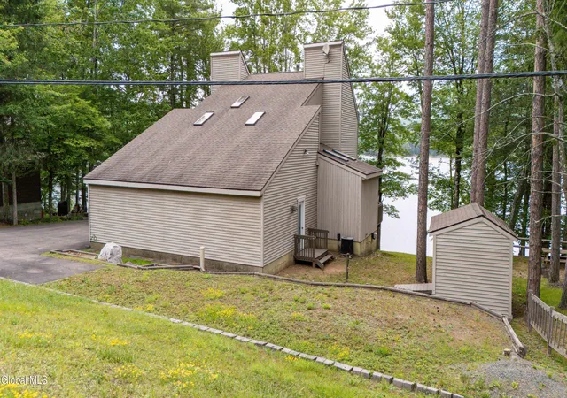 Photo 4 of Single family home for sale at 229 State Hwy 30, Northville, NY 12134 | MLS# 202622573 | Listing updated on 2026-08-17