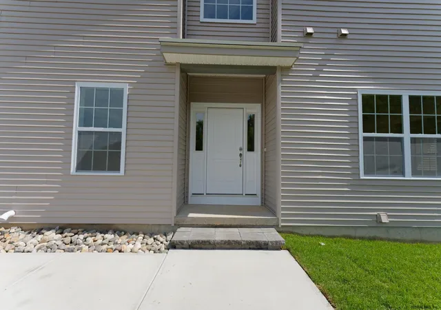 Photo 3 of Townhouse for sale at 1f Brison Ave, Troy, NY 12180 | MLS# 202622538 | Listing updated on 2026-08-07