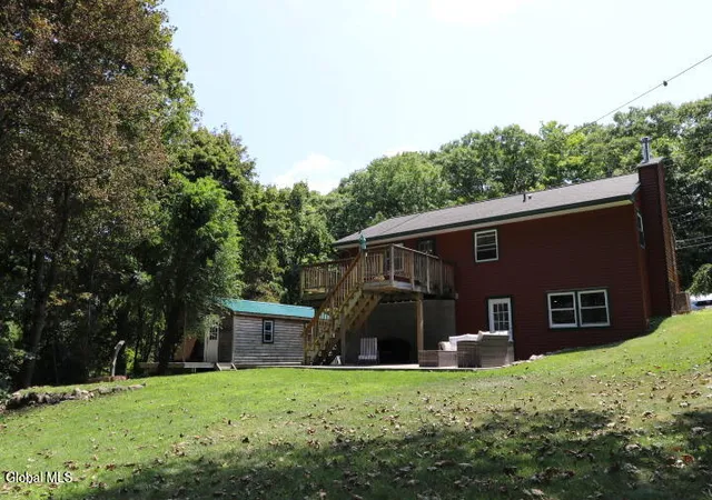 24th image of 47 Snake Hill Rd, Schenectady, NY 12302 | MLS# 202622670