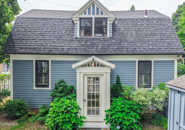 42nd image of 219 Regent St, Saratoga Springs, NY 12866 | MLS# 202622912