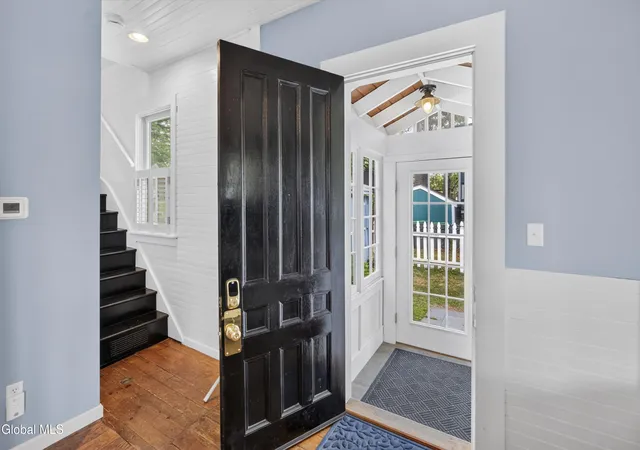 5th image of 219 Regent St, Saratoga Springs, NY 12866 | MLS# 202622912