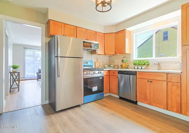 Photo 4 of Sale Pending at 1126 Vinewood Ave, Schenectady, NY 12306 | MLS# 202622588 | Listing updated on 2026-07-28