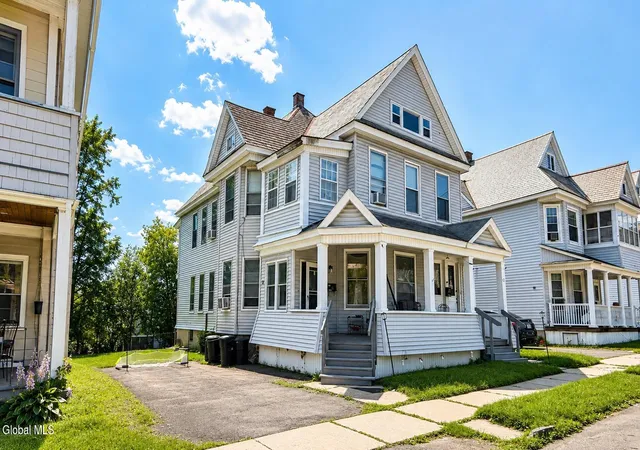 1st image of 42 Lincoln Ave, Amsterdam, NY 12010 | MLS# 202622600