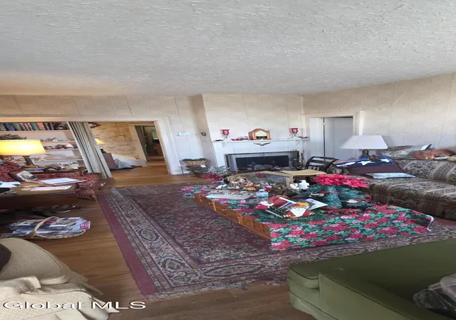 Photo 4 of Single family home for sale at 19 Main St, Albany, NY 12204 | MLS# 202622794 | Listing updated on 2026-09-10